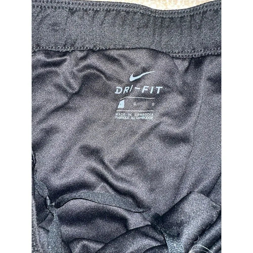 Nike Dri-FIT Black Lined Running Shorts women’s size Large